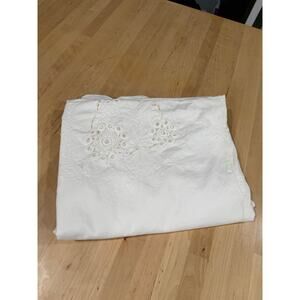 Vintage Cutwork Tablecloth Richelieu White Cotton Embroidered Scalloped 59x98in